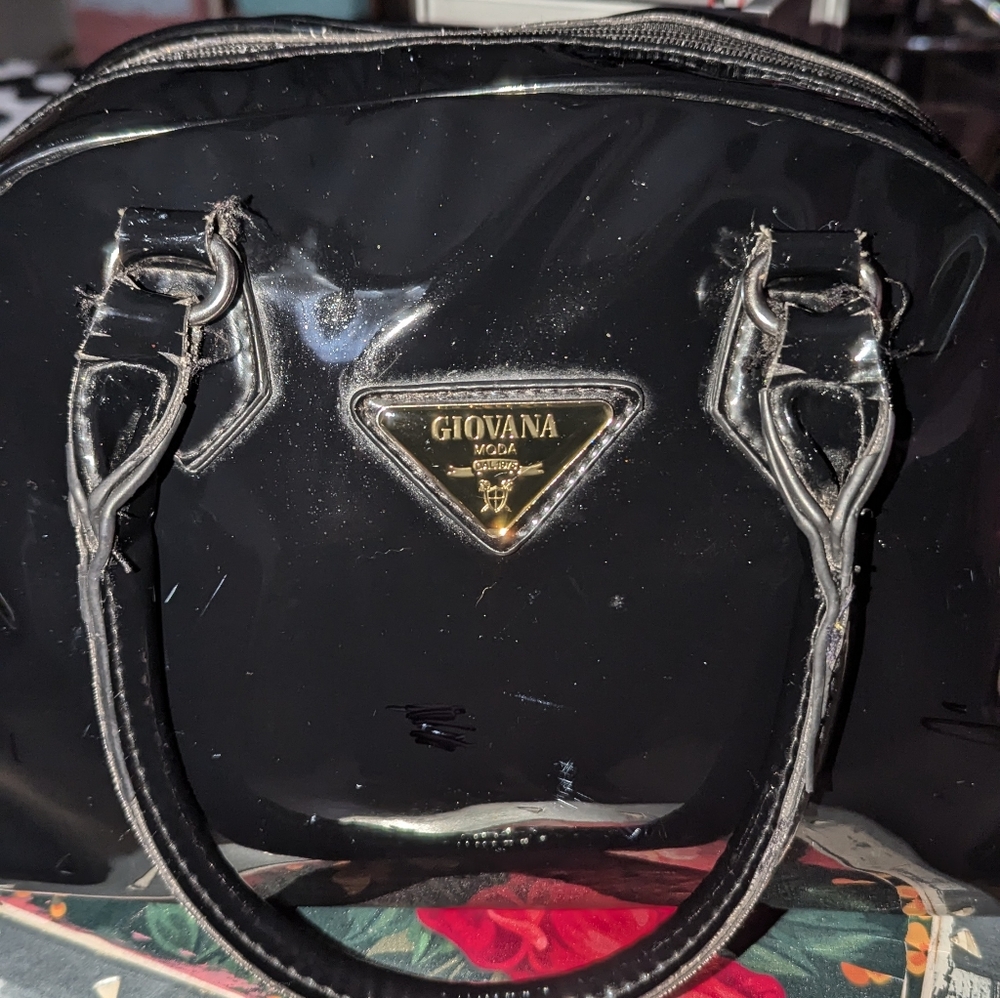 Black Patten Leather Medium Size Handbag